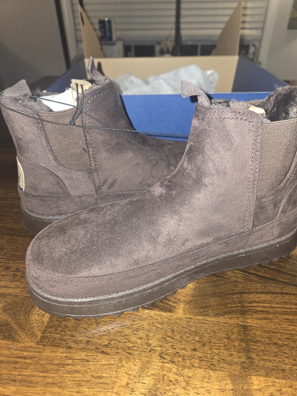 White Mountain Women's 8.5 Suede Pull-On Ankle Boots -  Dark Brown